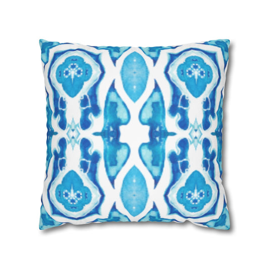 Cushion Cover with Blue and White Hampton's Pattern