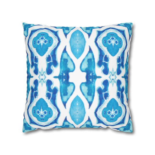 Cushion Cover with Blue and White Hampton's Pattern - Artmakeyourmark.com